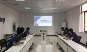 中岳店开展《一样平常谋划管理流程》培训